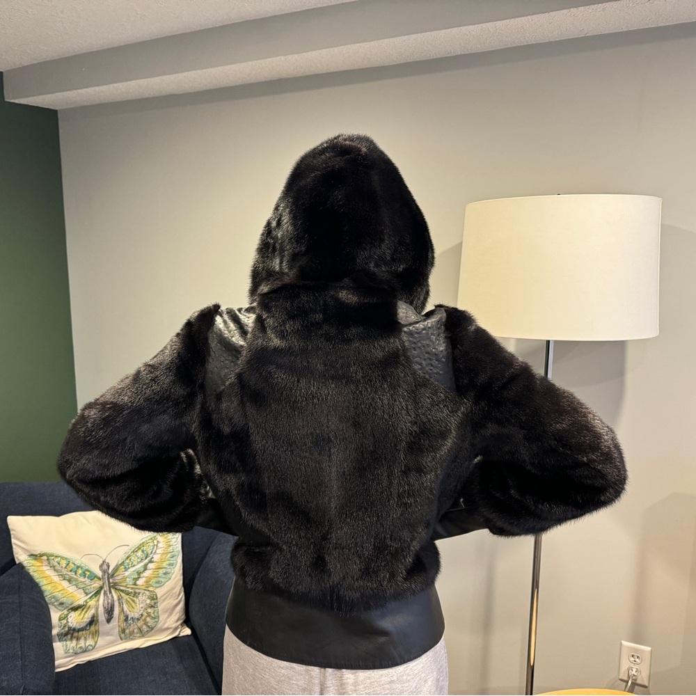 Mink bomber - Picture 6 of 13